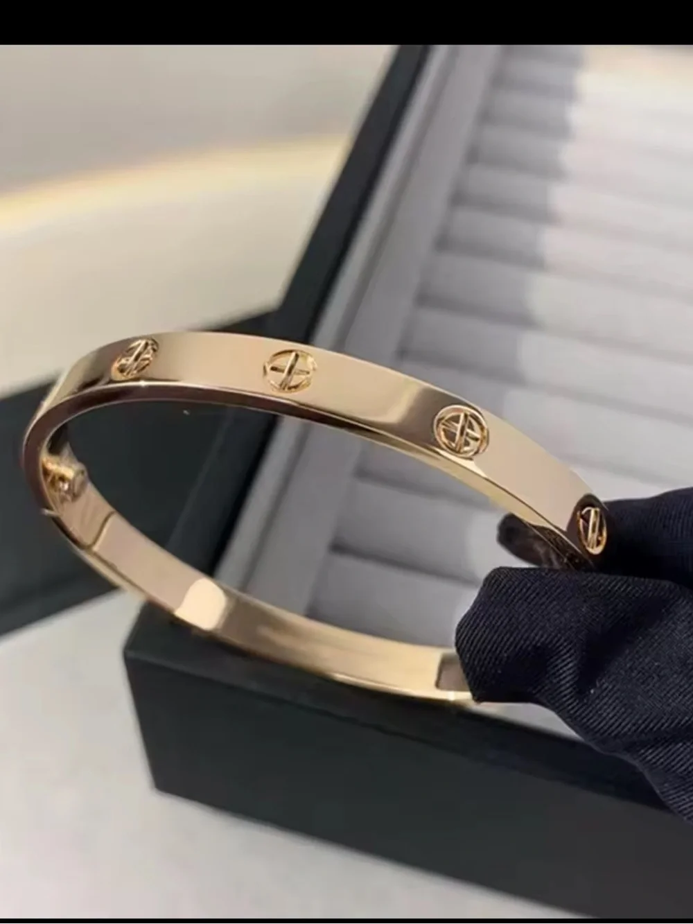 Anthropologie Gold Tone Screw-Accent Bangle Bracelet